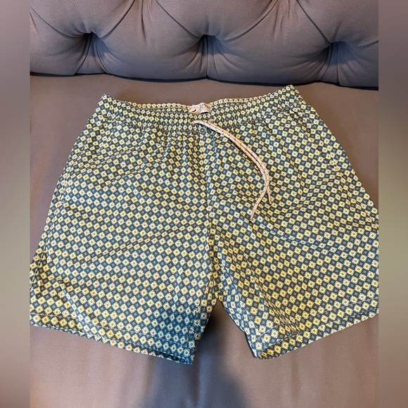 NWT J Crew 6” stretch swim trunk in print size S men green - Picture 3 of 9